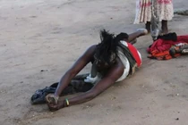 Hoang mang chuyện rắn có sừng cưỡng hiếp phụ nữ, "kích tình" đàn ông 