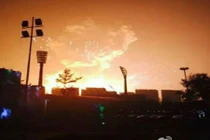 Nổ lớn rung chuyển nhà máy hóa chất Trung Quốc