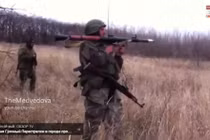 Xem ly khai Ukraine tấn công trạm kiểm soát quân đội