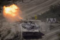 Triều Tiên điều thêm các đơn vị hỏa lực đến tiền tuyến