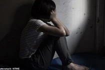 Vì 150.000 đồng, cha nhẫn tâm bán con gái 12 tuổi cho kẻ cưỡng hiếp