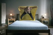 Cười vỡ bụng màn trải ga đệm của gái xinh 