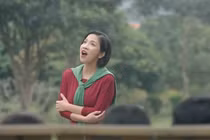 Mỹ Linh hát mừng Noel 2014 cùng con gái 