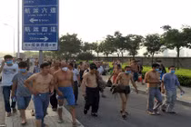 Vụ nổ Thiên Tân: Dân chúng hoảng loạn vì khí độc