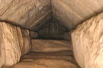 Hành lang dài 9 mét được tìm thấy trong Kim tự tháp 4.500 tuổi