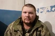 Tù binh Ukraine tố bị chỉ huy lính Nga cưỡng hiếp