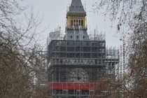 Diện mạo gây sốc của tháp Big Ben sau cuộc "đại phẫu" 2.400 tỷ