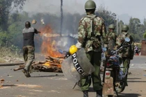 Video cảnh sát vây bắt, tiêu diệt 100 phiến quân hồi giáo