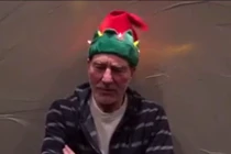 Kỳ lạ mũ giáng sinh biết nhảy múa theo nhạc
