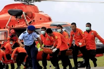 Indonesia tất bật đón thi thể nạn nhân máy bay Air Asia