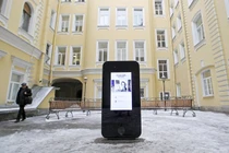 Tượng đài Steve Jobs bị hạ do Tim Cook đồng tính