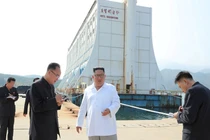Ảnh hiếm những chuyến thị sát của nhà lãnh đạo Triều Tiên Kim Jong-un