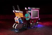 Độc đáo văn hóa “độ” xe đạp: Nặng cả 100kg, đèn nháy "xập xình"