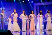 Soi phần ứng xử của Top 6 Hoa khôi Áo dài VN