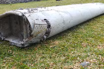 Tìm thấy mảnh vỡ của máy bay MH370?