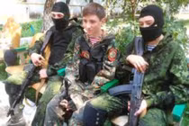 Cả Kiev và ly khai đều sử dụng binh sĩ trẻ em