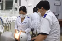 Đề xuất sinh viên khối ngành y dược miễn học phí