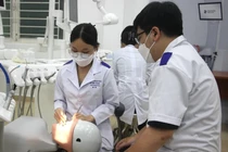 Đề xuất sinh viên khối ngành y dược miễn học phí