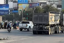 Hà Nội: Liên tiếp 2 người tử vong dưới gầm ô tô