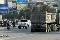 Hà Nội: Liên tiếp 2 người tử vong dưới gầm ô tô