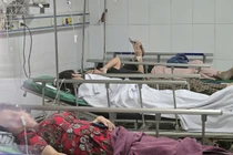 Nghệ An: Điều tra nguyên nhân vụ hàng chục công nhân nhập viện