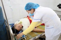 Nghệ An: Diễn tập xử trí ngộ độc thực phẩm tại bữa cỗ đông người