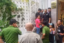 Phó Chánh án Toà án quận 4 bị tố xông vào nhà "bắt cóc" 3 trẻ em