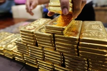 Giá vàng hôm nay 26/3: Thủng mốc lịch sử?