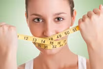 Loạt tác hại khôn lường khi nhịn ăn để giảm cân