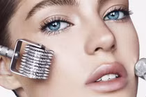 Bất ngờ cảnh báo của bác sĩ về lăn kim làm đẹp da