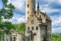 Video: Cụ ông xây dựng lâu đài khổng lồ qua giấc mơ thời thơ ấu