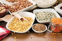 Tiếc của dùng thực phẩm bị mốc do mưa ẩm, độc hại thế nào?