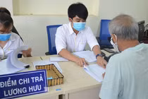 Người có mức lương hưu cao nhất cả nước 124 triệu đồng/tháng đã đóng BHXH thế nào?