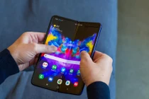 Sau "thảm họa" vỡ màn, Galaxy Fold trở lại liệu có đắt hàng?