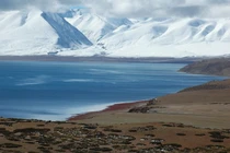 Vén màn bí ẩn 7 nguồn nước thiêng nổi tiếng thế giới