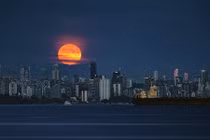 Giải mã nguyệt thực toàn phần trùng Trăng máu đầu tiên của năm 2022 