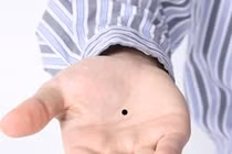 Có nốt ruồi ở vị trí này, tiền tiêu 7 đời không hết 