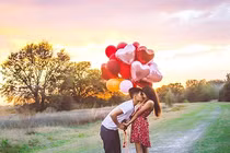 Top con giáp vận đào hoa rực rỡ nhất tháng 7/2017