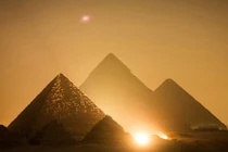 Bí ẩn về kim tự tháp Ai Cập: Được xây bên dòng sông “ma"?