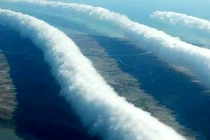 10 khoảnh khắc bí ẩn - kỳ lạ bất ngờ được camera ghi lại