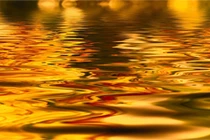 Có 20 triệu tấn vàng trong nước biển, sao con người không thể khai thác?