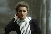 Sự thật bất ngờ hành trình tìm ra chất phóng xạ của Marie Curie 