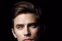 Đàn ông có nét tướng này, sinh ra đã “ngậm thìa vàng” 