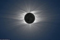 Sự thật gây choáng vành nhật hoa có nhiệt độ cao hơn Mặt trời