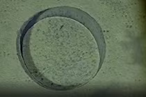 Kỳ lạ hòn đảo tự xoay quanh trục: Là căn cứ người ngoài hành tinh?