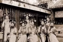 Ảnh độc: Trung Quốc cuối thời kỳ Mãn Thanh có gì đặc biệt? 