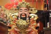 Ghen tột đỉnh ba con giáp tiền đè chết người trong tháng 3/2018