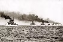 Nhà Thanh thiết đãi Đại Bạch Hạm đội của Mỹ hoành tráng cỡ nào?