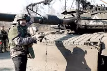 Binh sĩ Nga "làm giàu" nhờ bắt sống xe tăng Mỹ ở Kursk