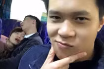 Trò “tự sướng” dìm hàng người đằng sau của giới trẻ Việt